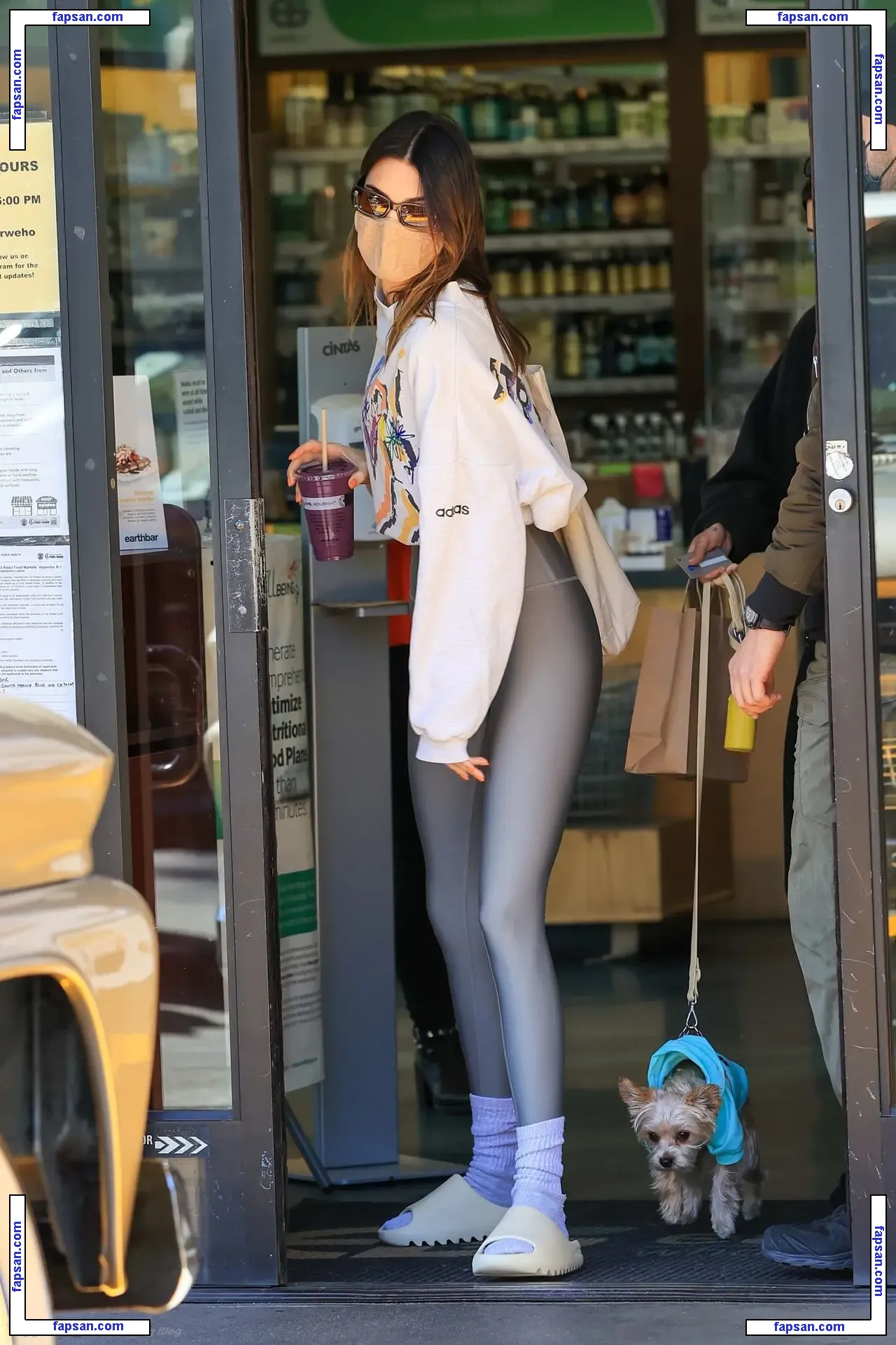 Kendall Jenner nude photo #7022 from OnlyFans