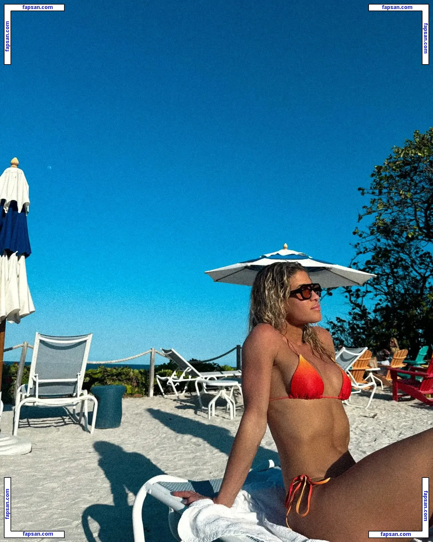 Kendall Toole nude photo #0015 from OnlyFans