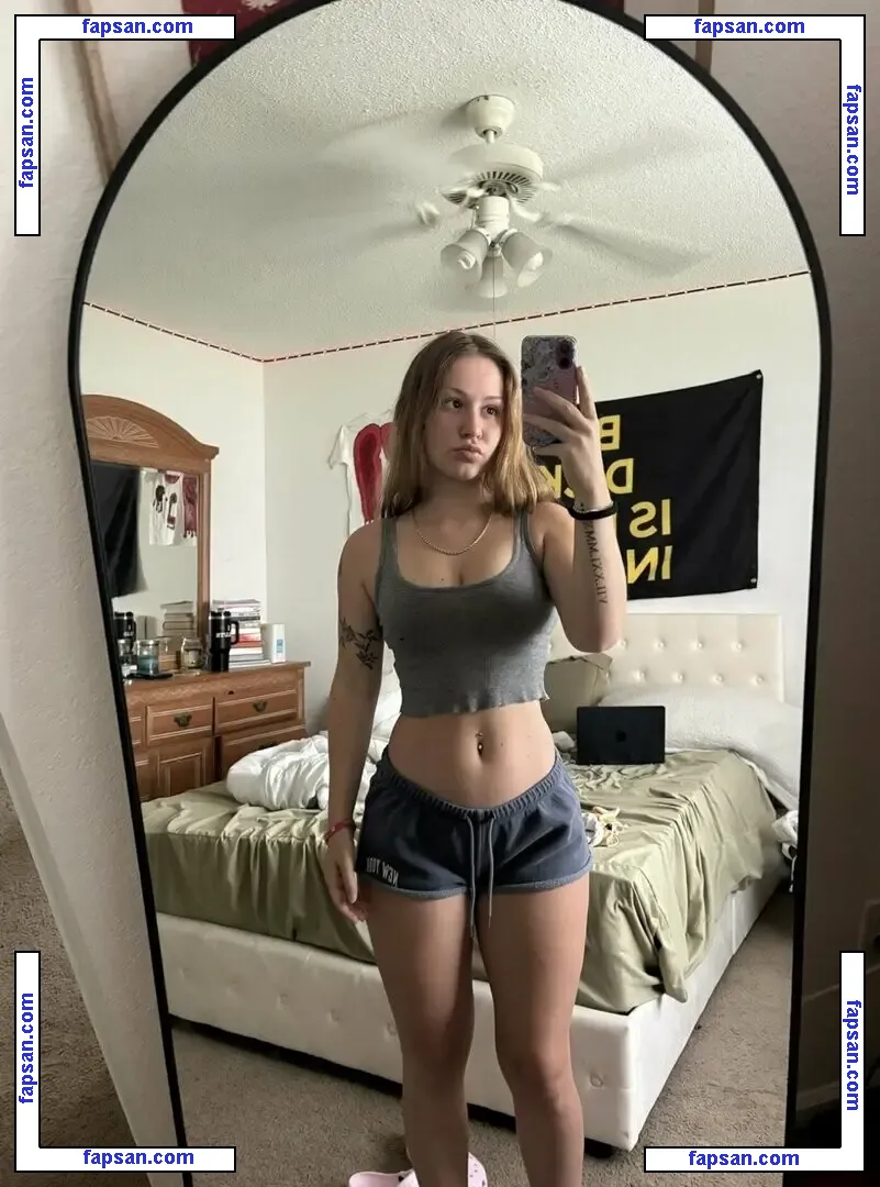 Kendallmariee nude photo #0007 from OnlyFans