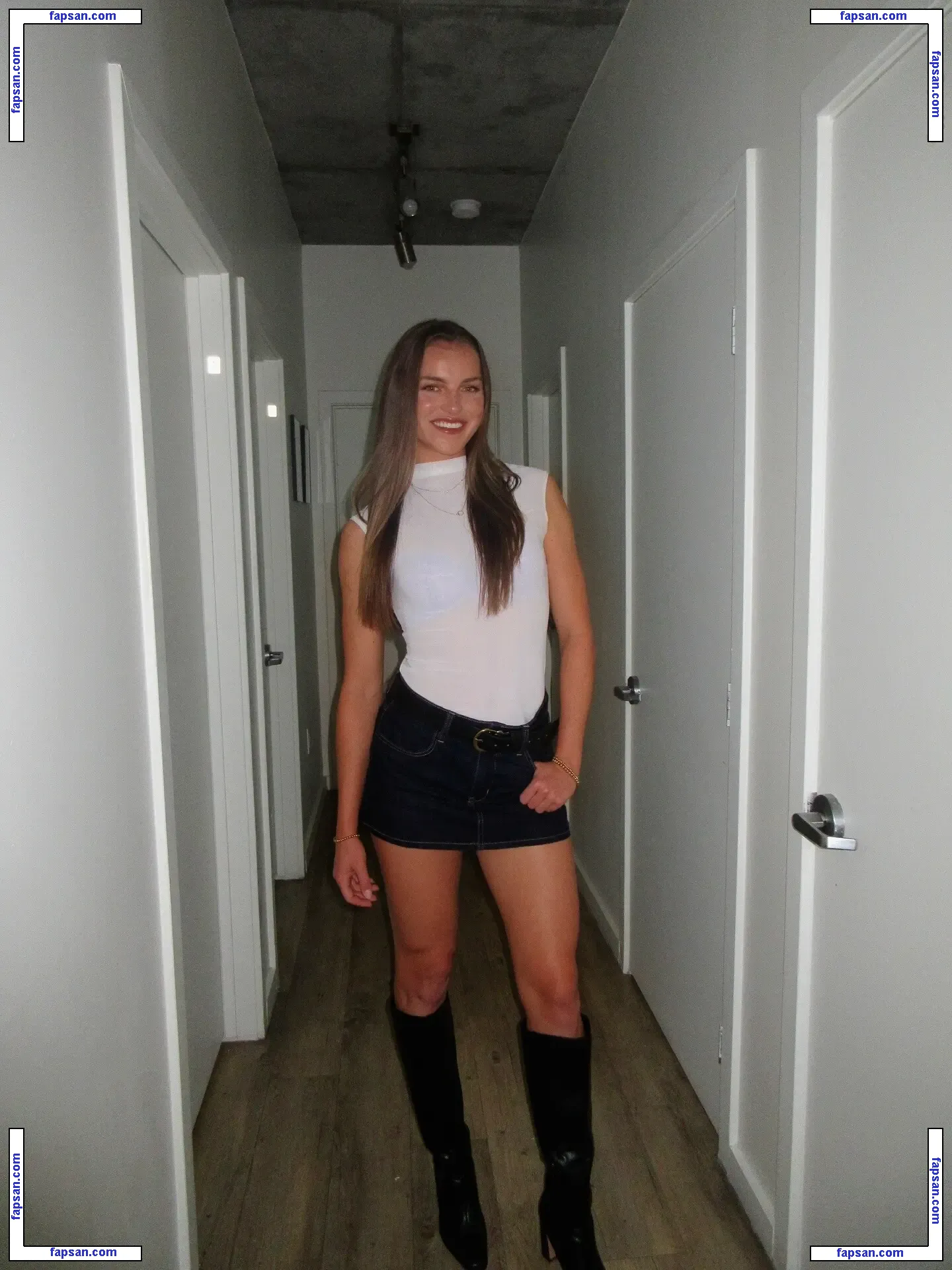 kendallwhitmarsh голая фото #0001 с Онлифанс