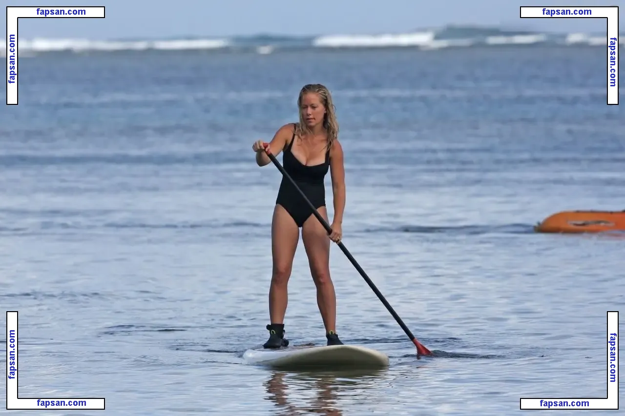 Kendra Wilkinson nude photo #0850 from OnlyFans