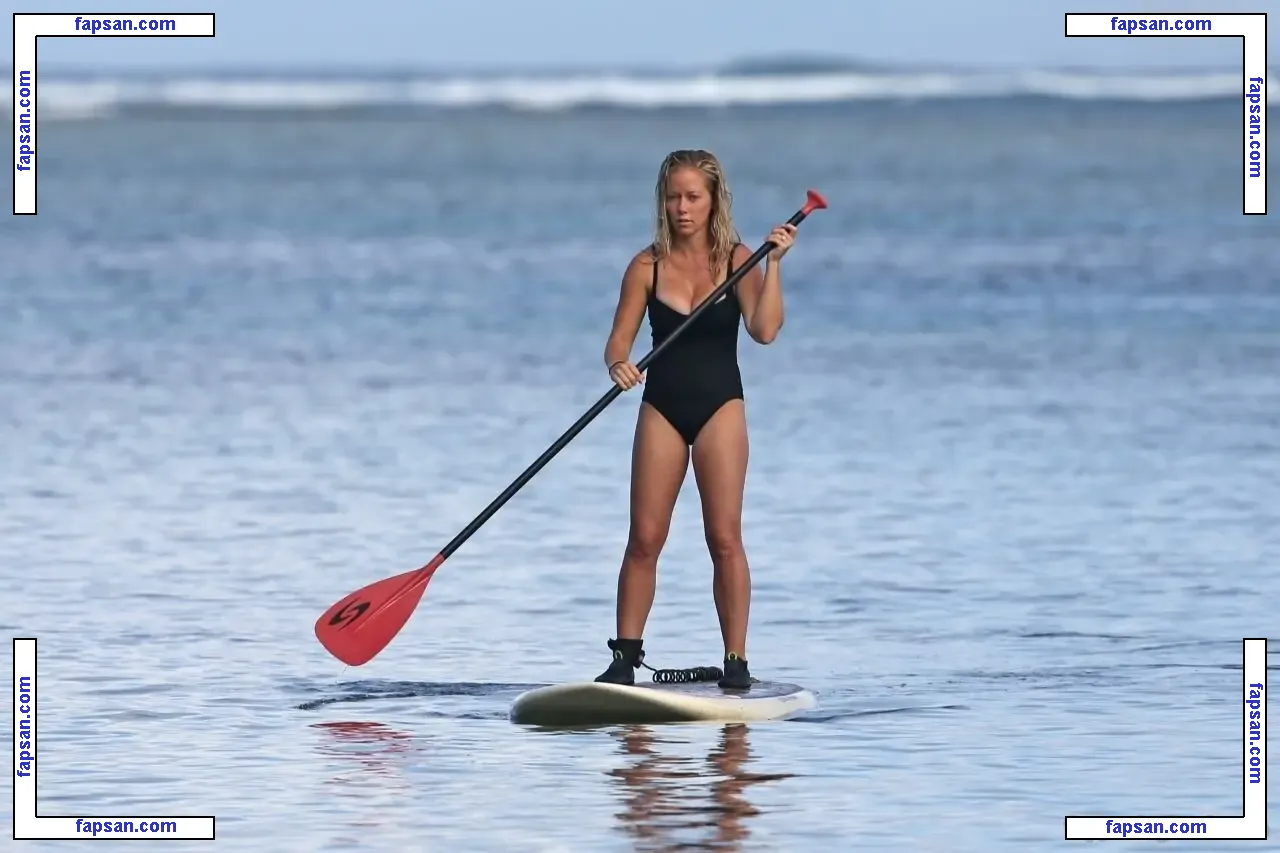 Kendra Wilkinson nude photo #0854 from OnlyFans