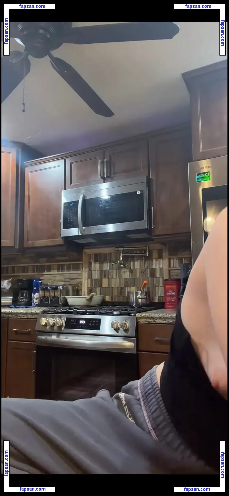 kenziebrookeee голая фото #0005 с Онлифанс