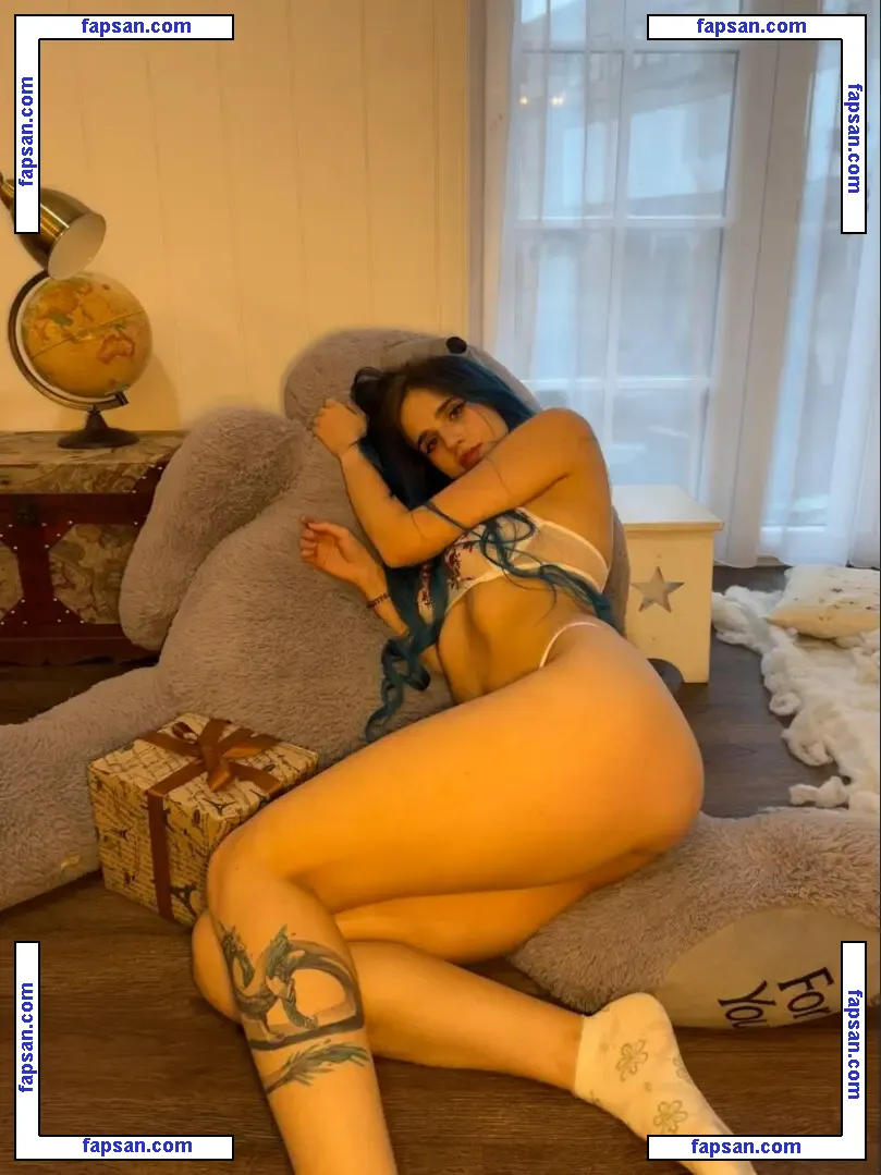 keronkes nude photo #0007 from OnlyFans