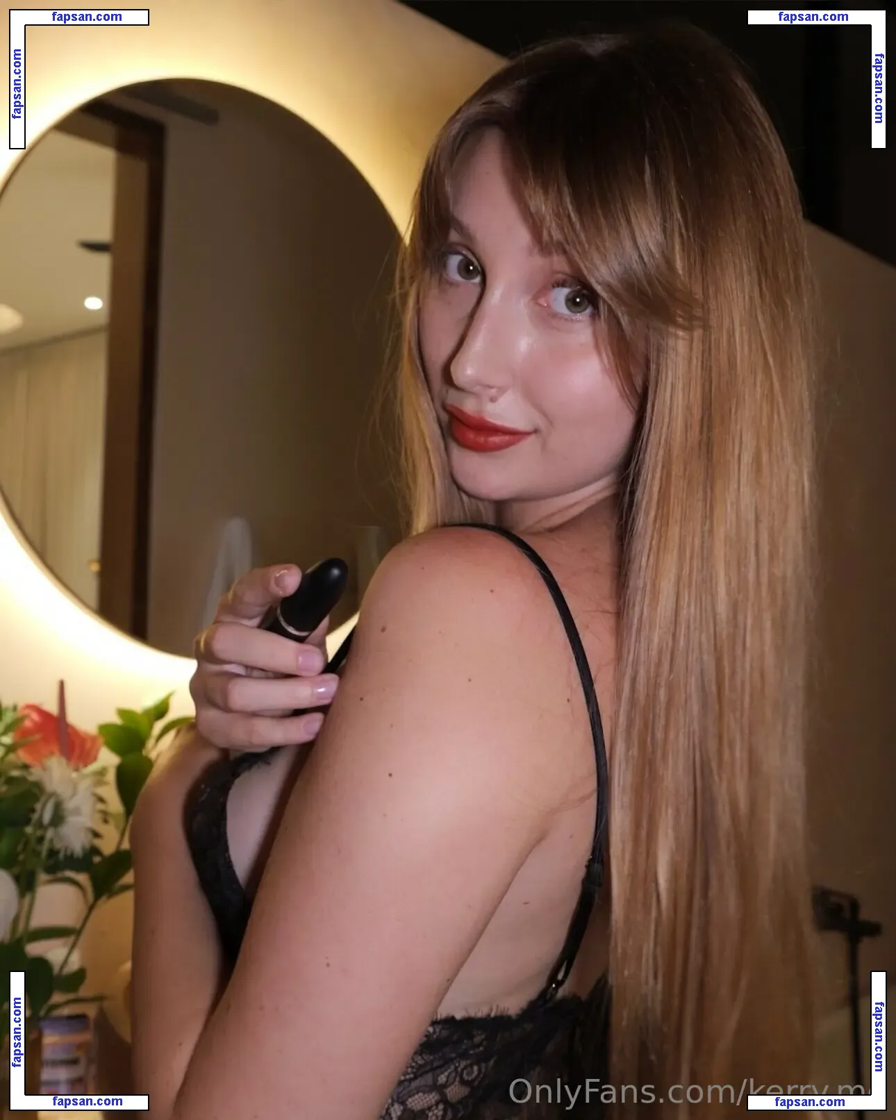 kerry.me nude photo #0223 from OnlyFans