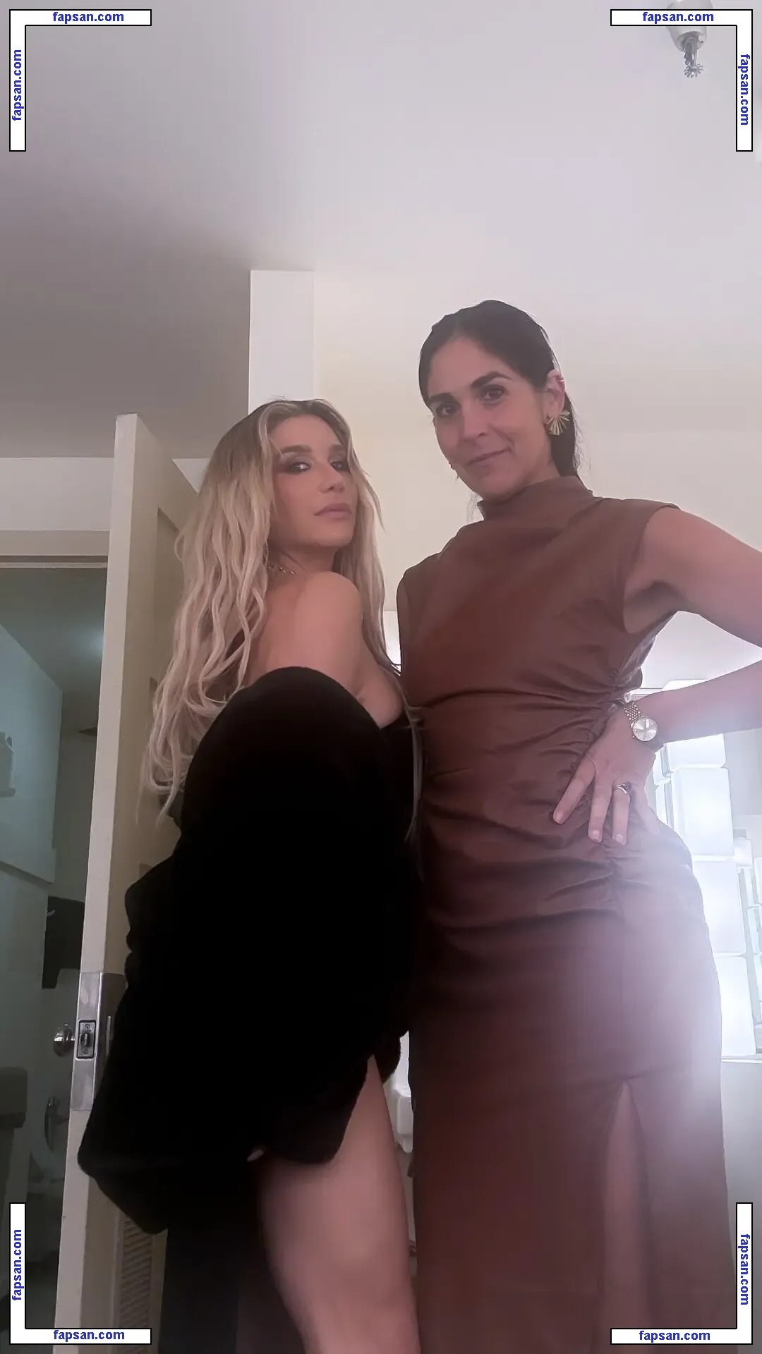 KeshaRose nude photo #0128 from OnlyFans