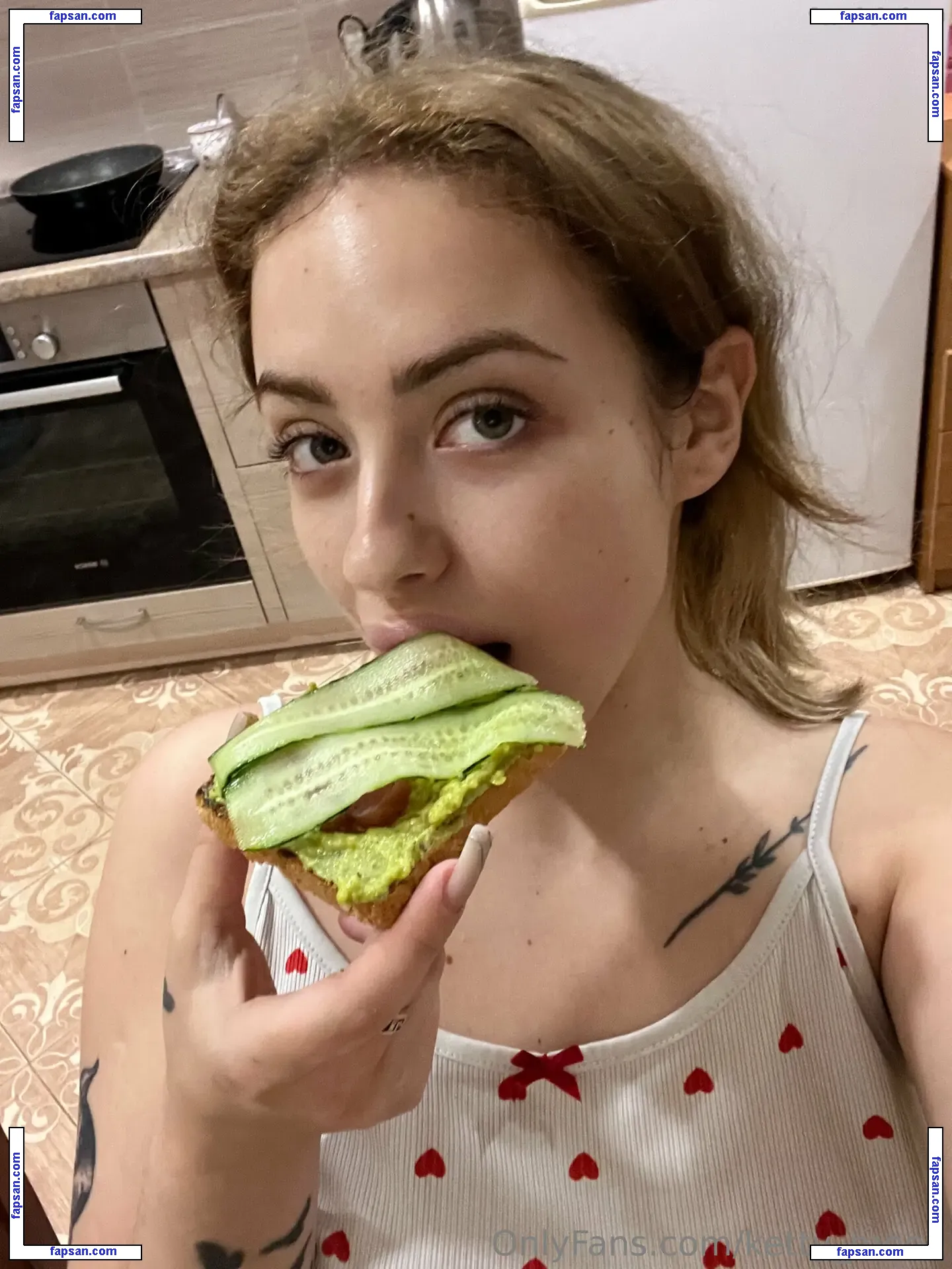 ketty_moon nude photo #0010 from OnlyFans