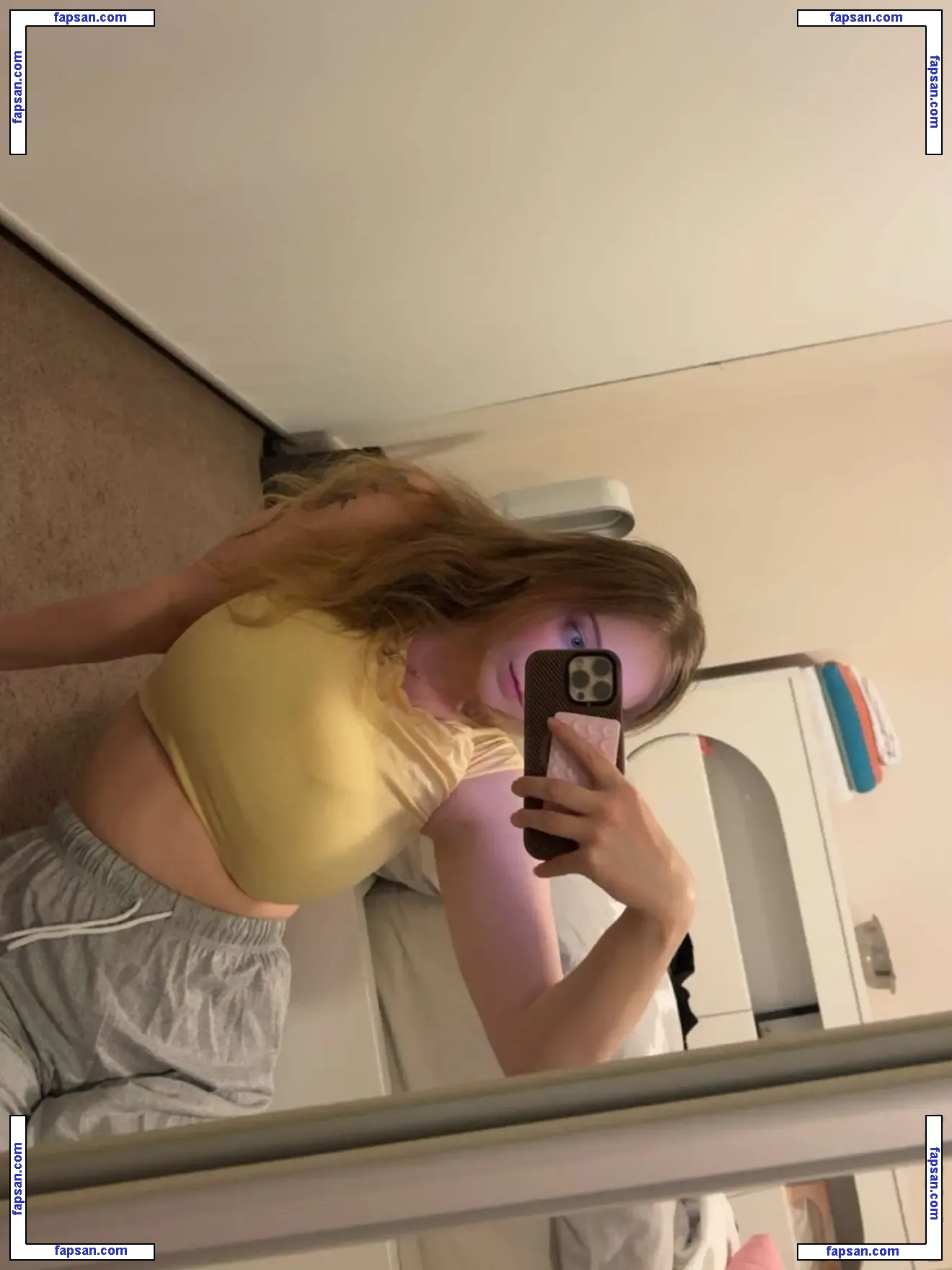 Key_Escape_1290 голая фото #0015 с Онлифанс