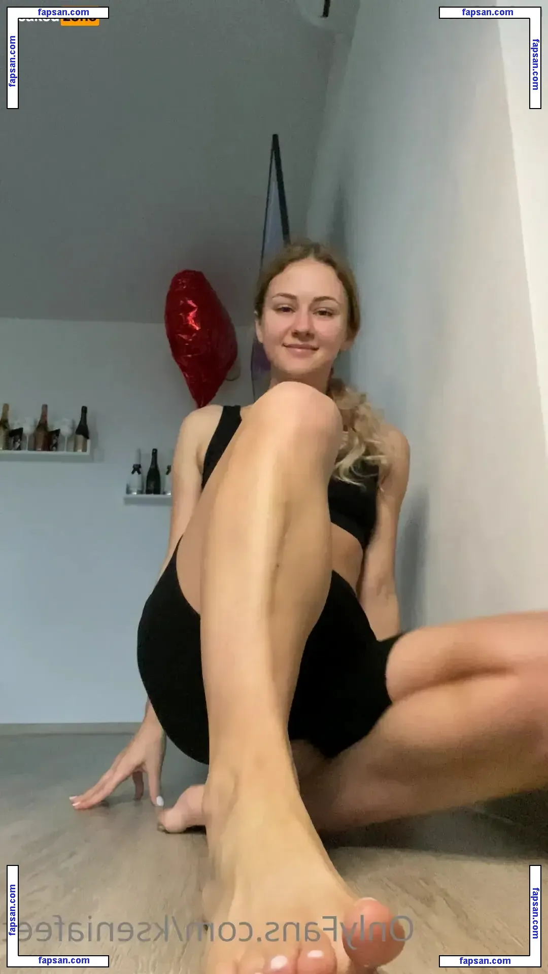 kflexiblefeet nude photo #0005 from OnlyFans