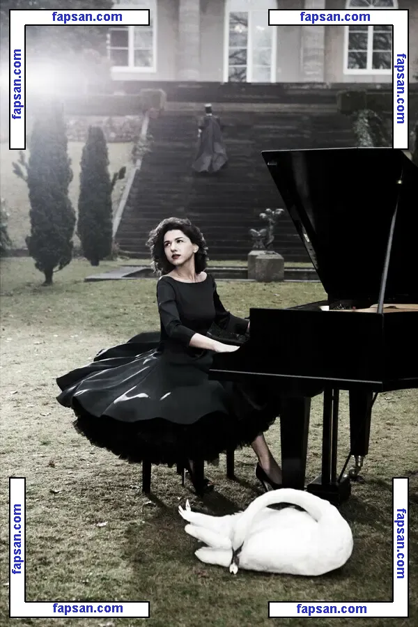 Khatia Buniatishvili nude photo #0043 from OnlyFans
