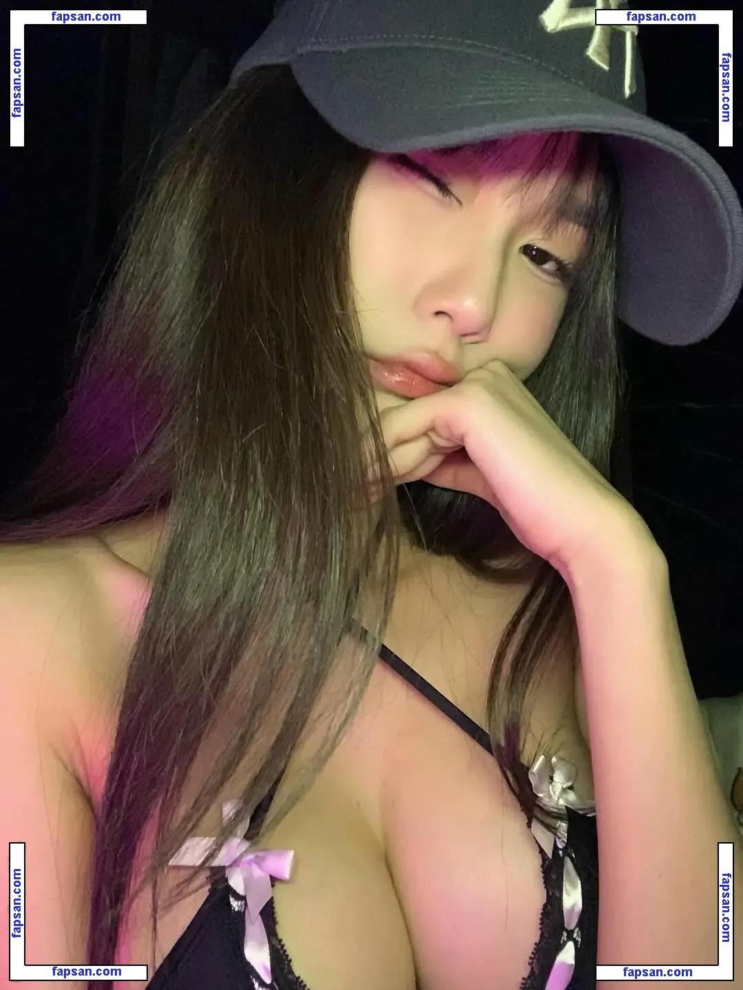 khun_uu nude photo #0003 from OnlyFans