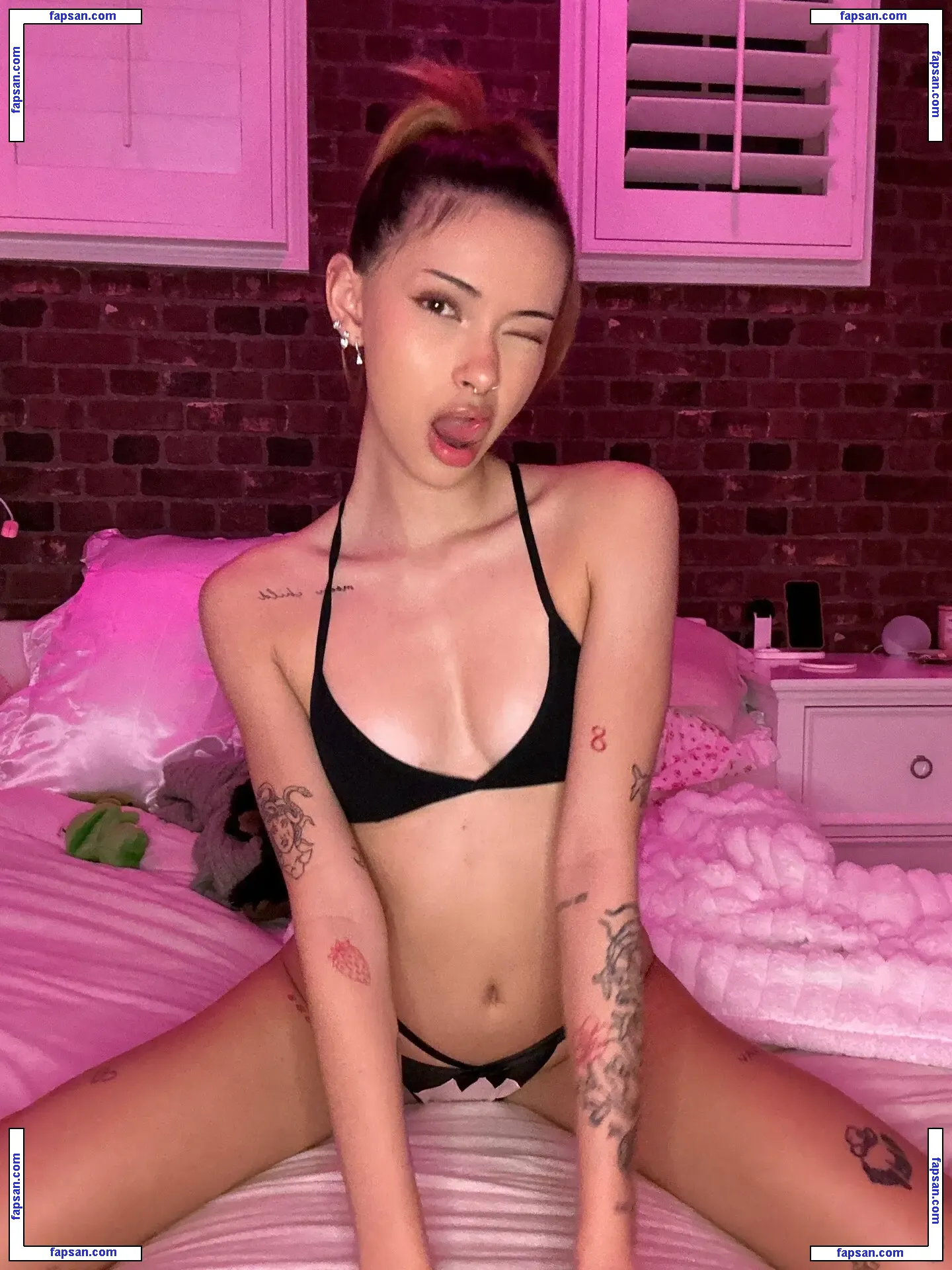 Kiana_akers голая фото #0102 с Онлифанс