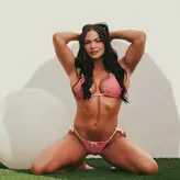 Kiana James голая #0001