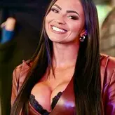 Kiana James голая #0012