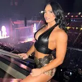 Kiana James голая #0024