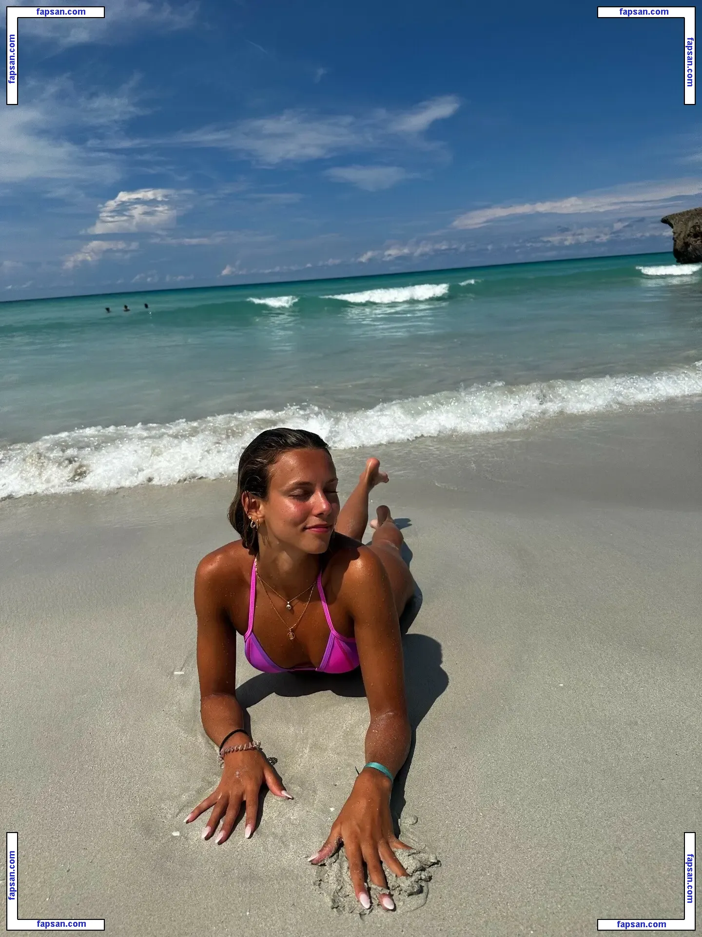 Kiara Quieti голая фото #0011 с Онлифанс