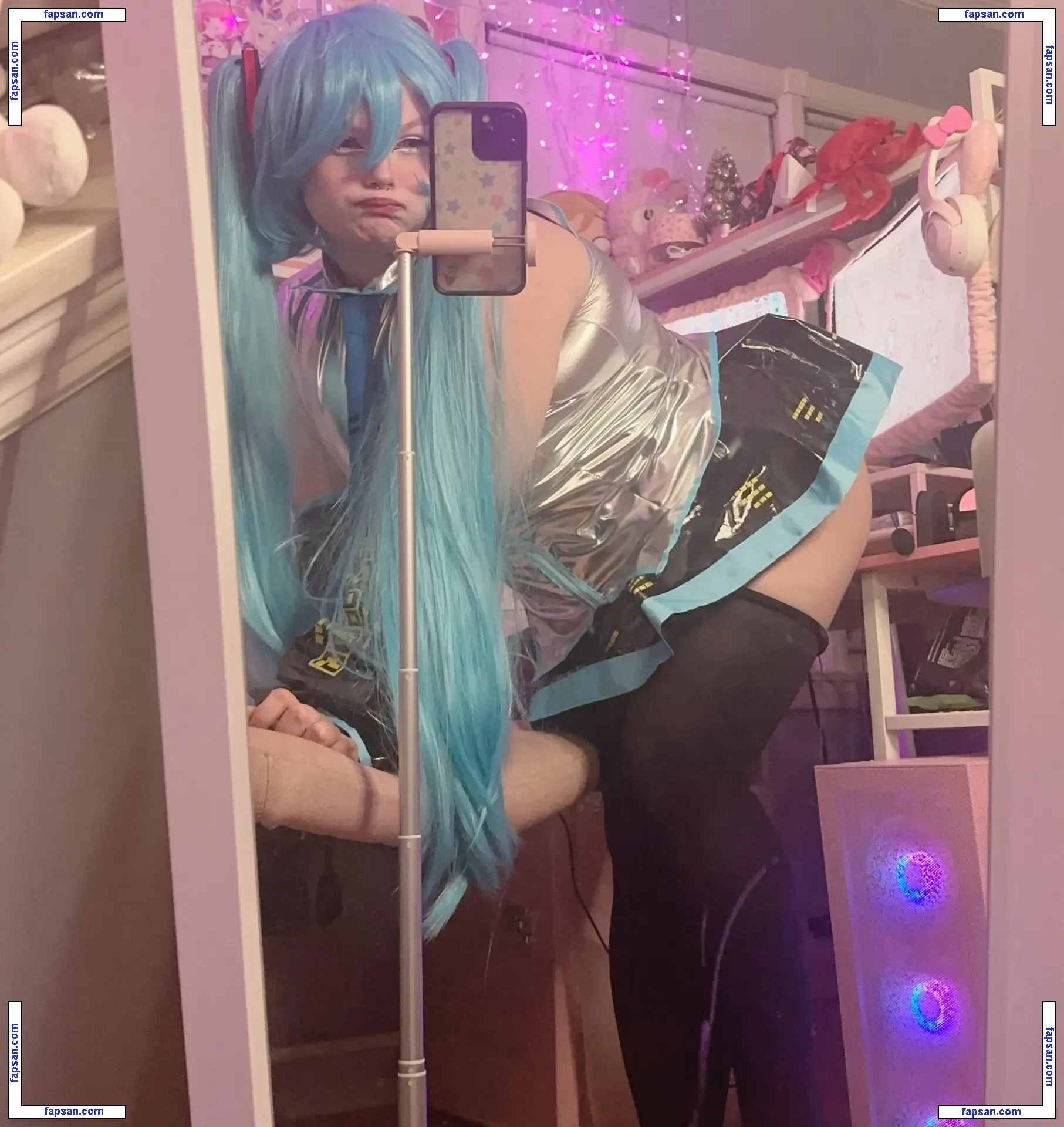 kibbiekab голая фото #0001 с Онлифанс