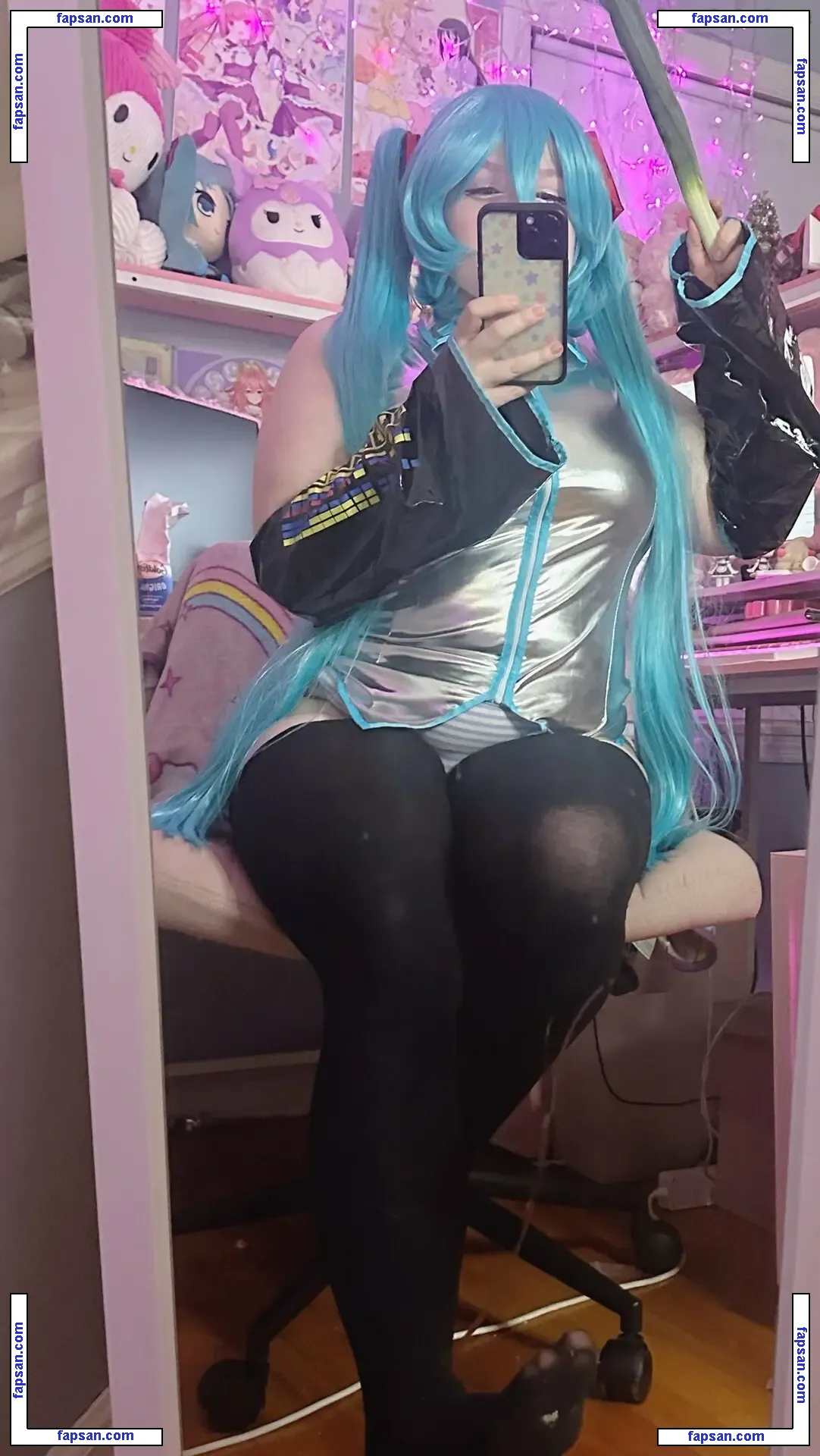 kibbiekab nude photo #0003 from OnlyFans