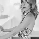 Kiernan Shipka nude #0353