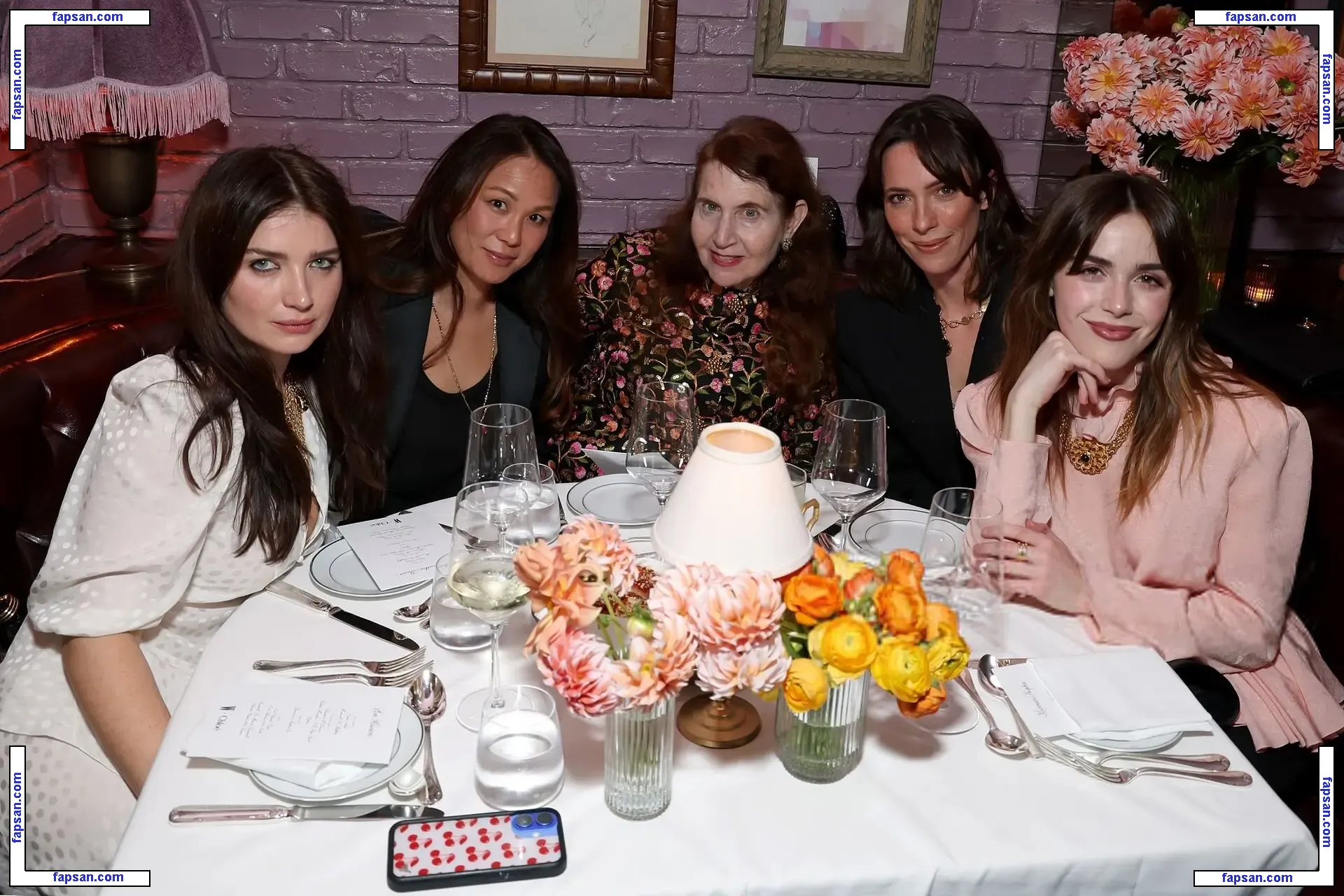 Kiernan Shipka nude photo #1704 from OnlyFans