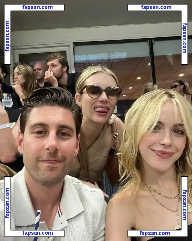 Kiernan Shipka nude photo #1708 from OnlyFans