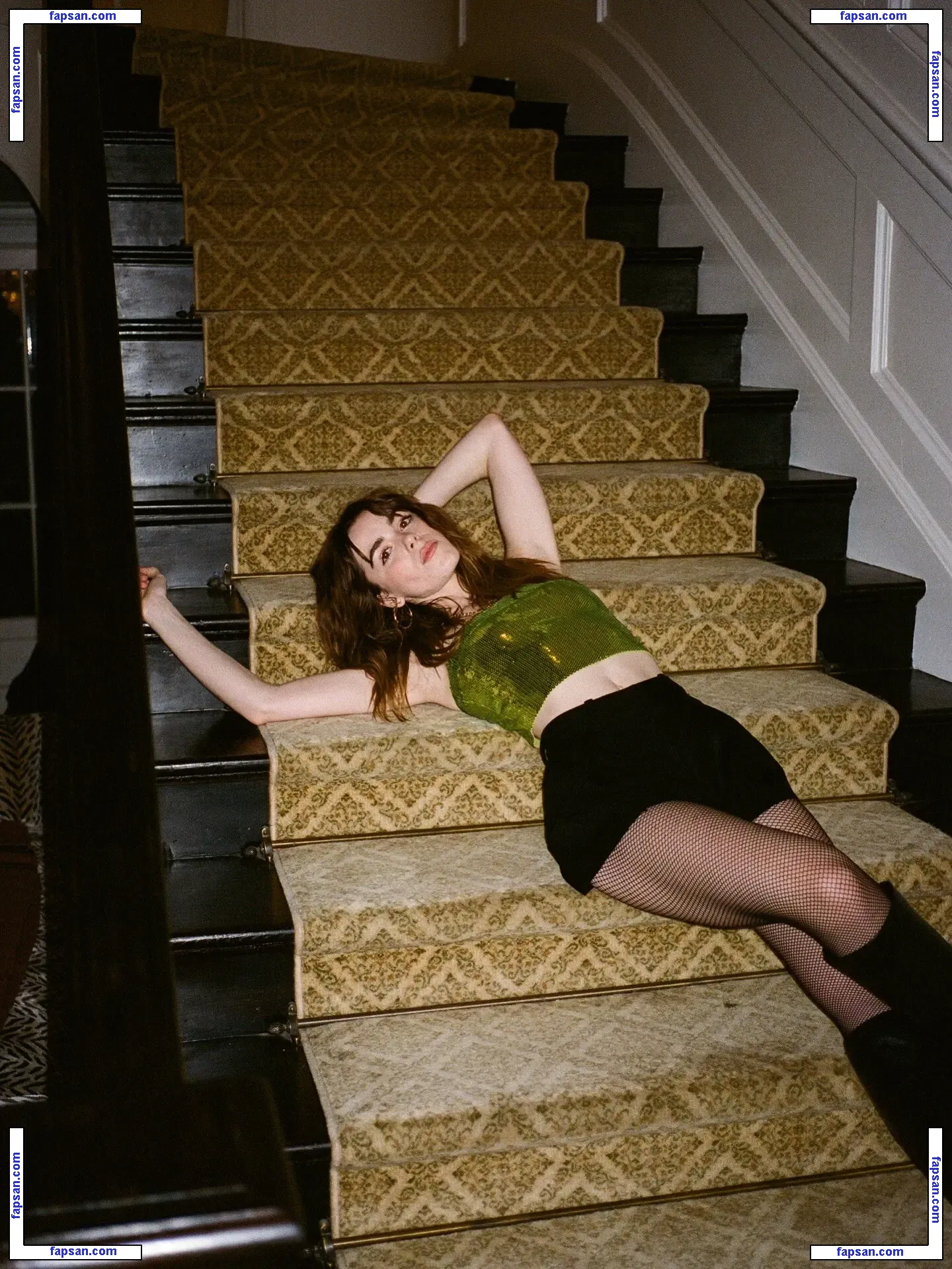 Kiernan Shipka голая фото #1720 с Онлифанс