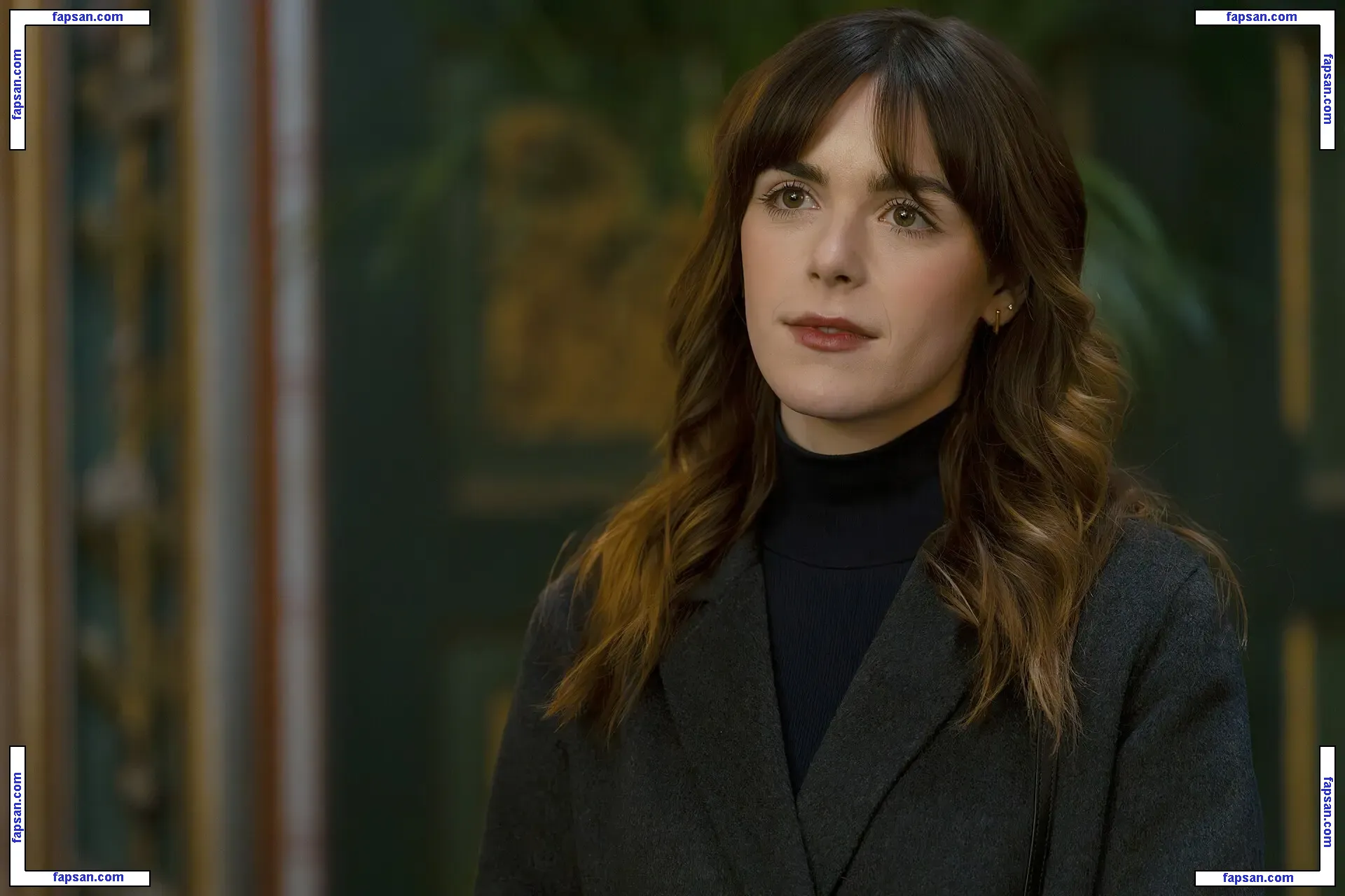 Kiernan Shipka nude photo #1730 from OnlyFans