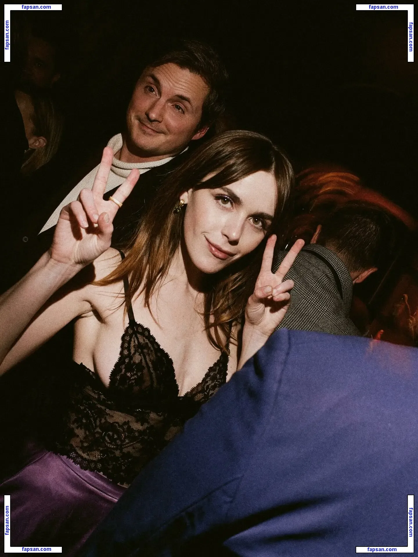 Kiernan Shipka голая фото #1749 с Онлифанс