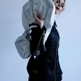 Kiernan Shipka голая #1679