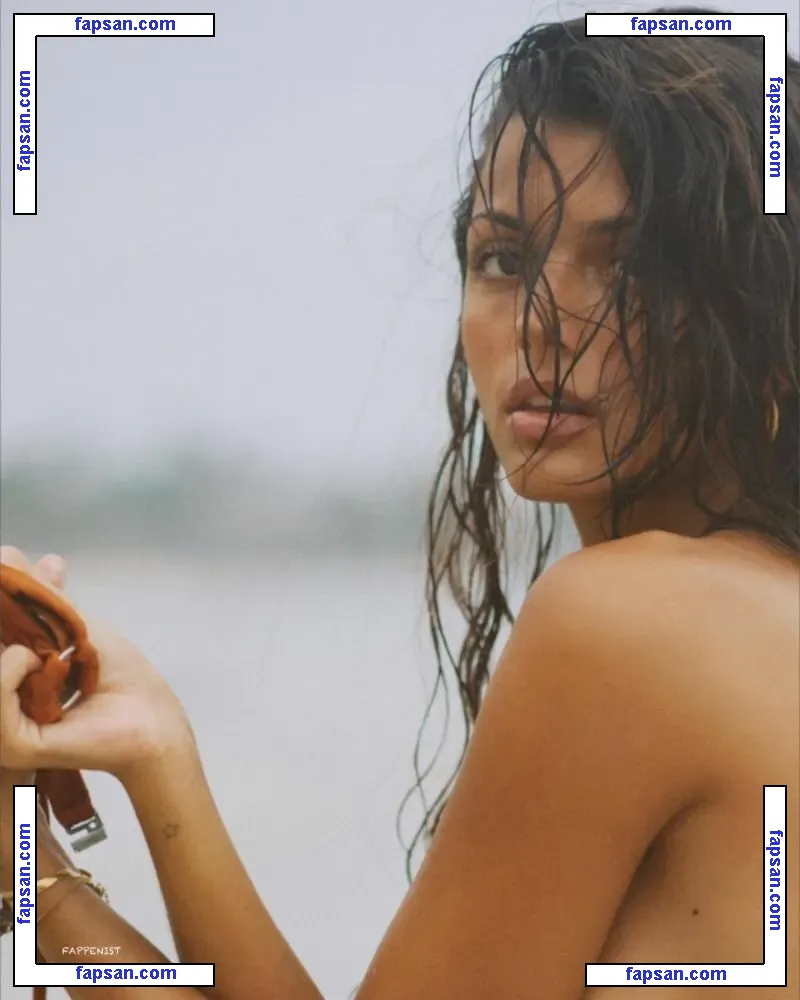 Kika Gomes nude photo #0011 from OnlyFans
