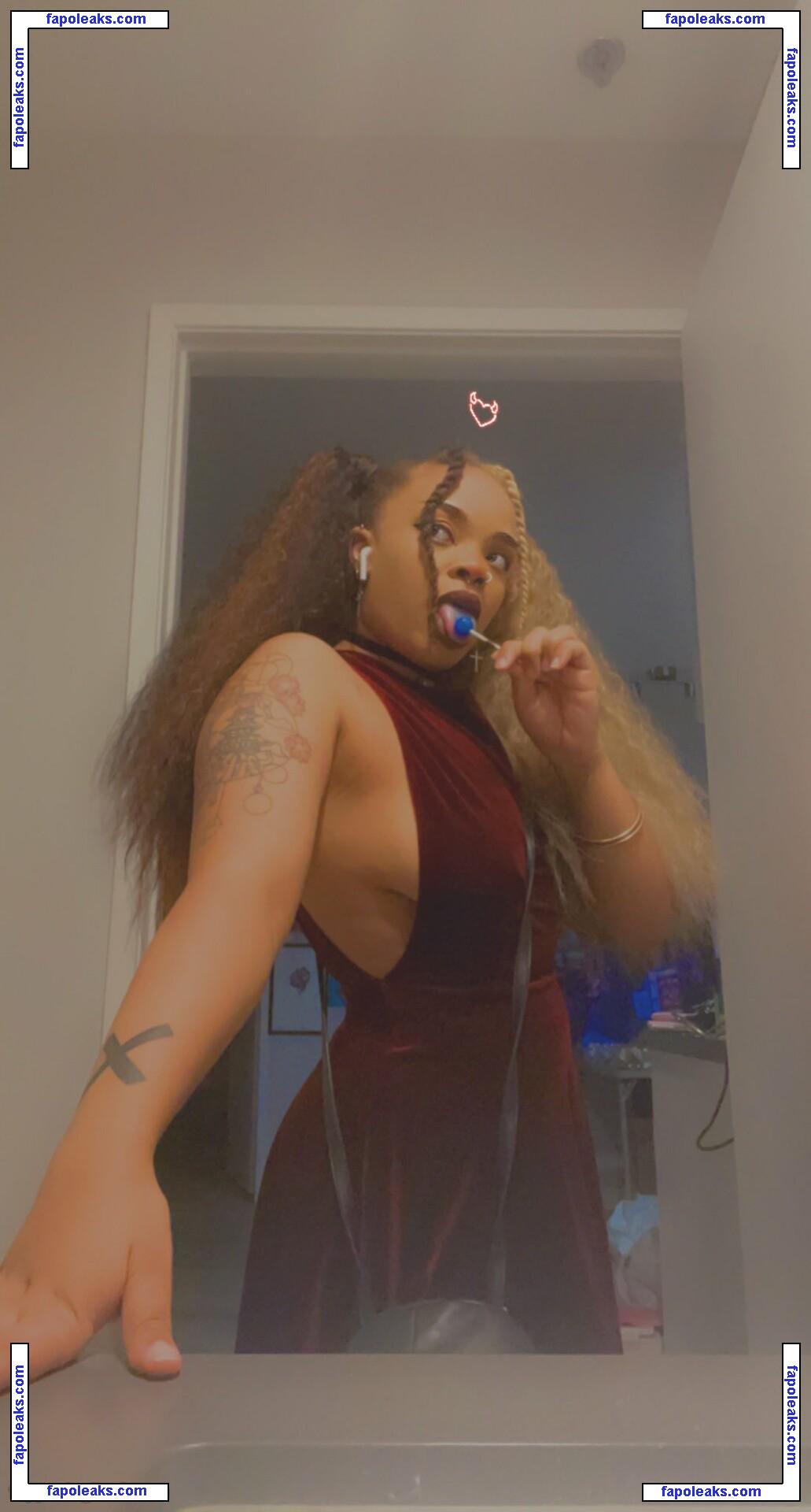 Kikicheea / p.sunshiine nude photo #0005 from OnlyFans