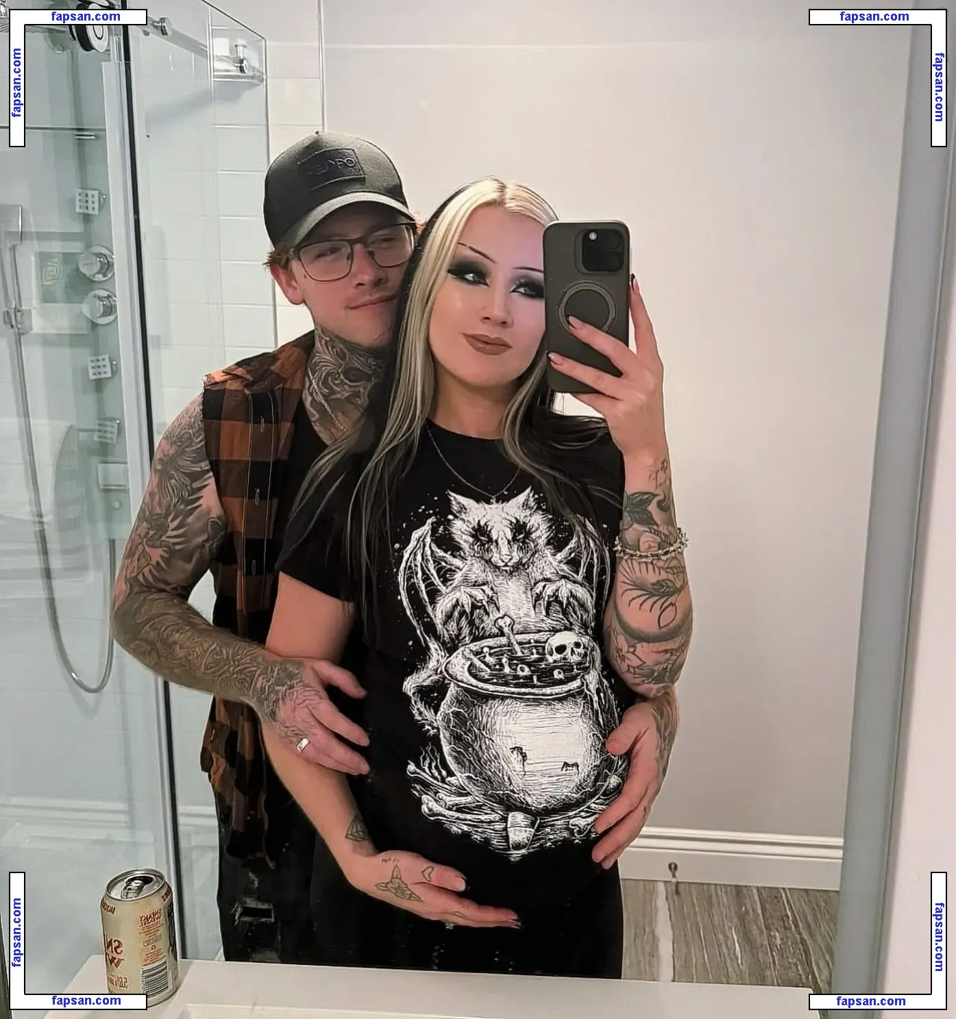 Kikiiiijam Canadian nude photo #0006 from OnlyFans