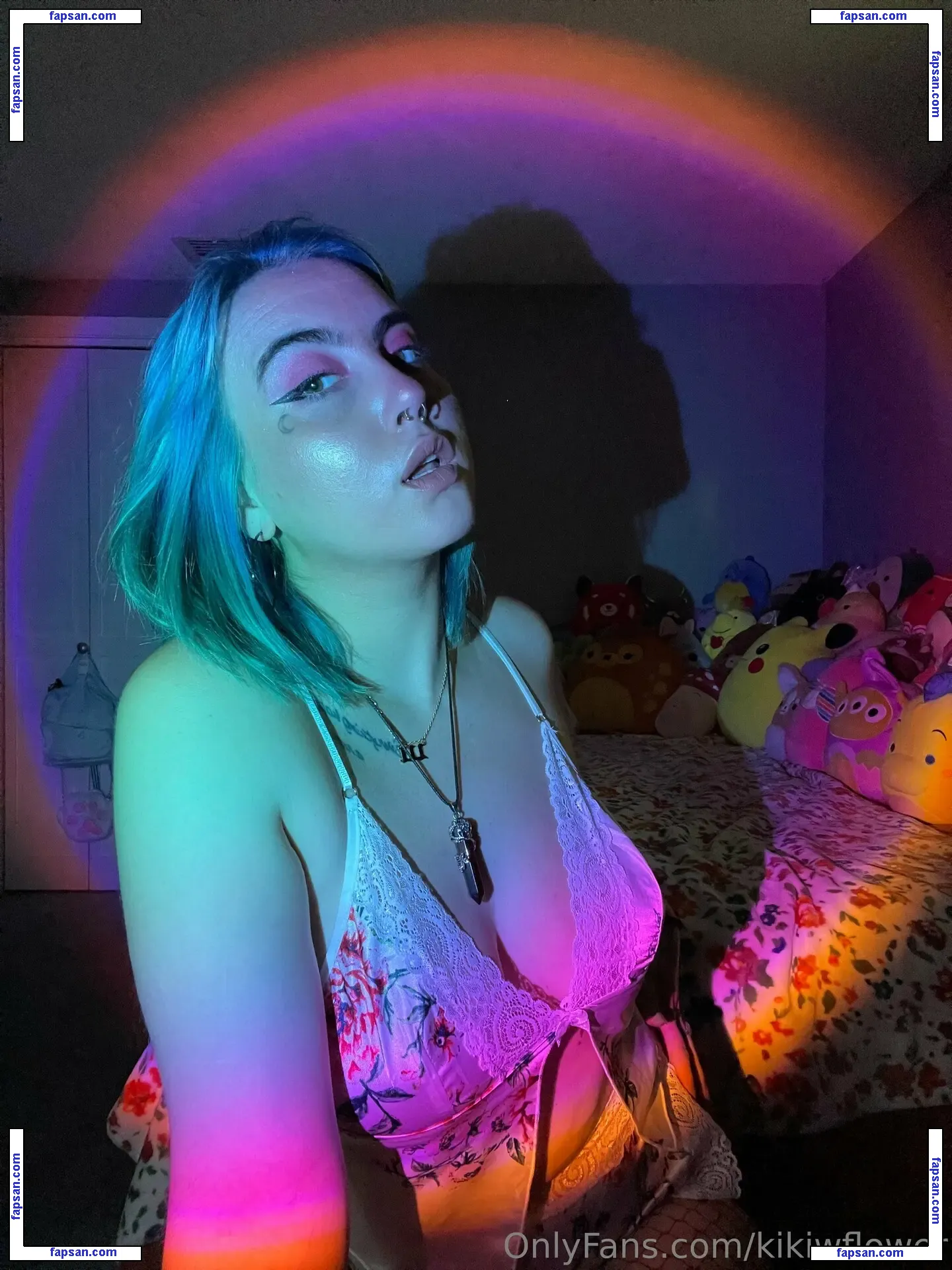 kikiwflower nude photo #0012 from OnlyFans