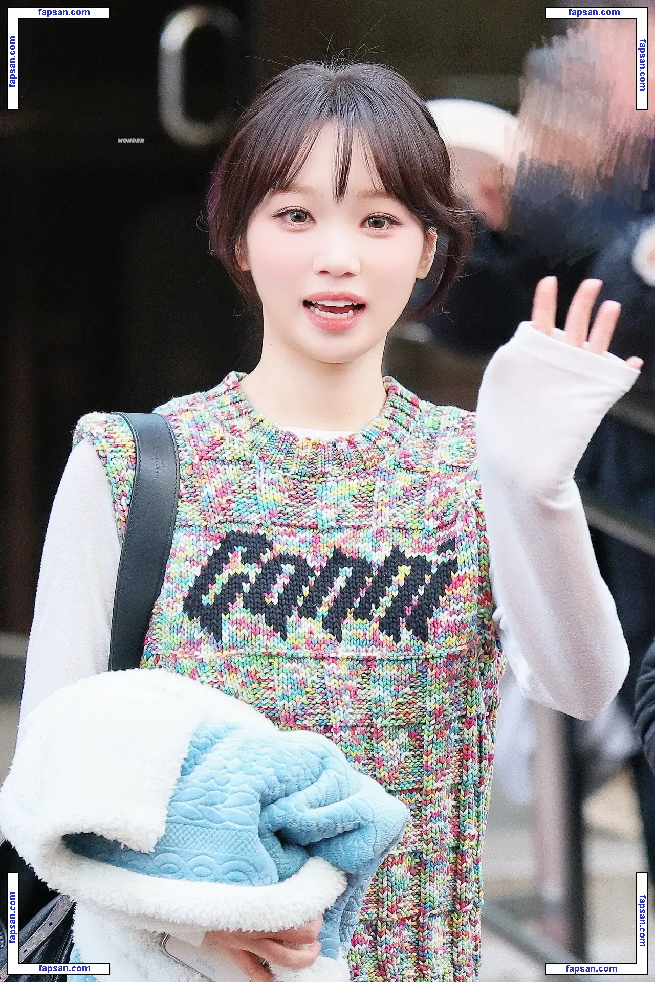 Kim Chaewon 김채원 [Le Sserafim] nude photo #0005 from OnlyFans