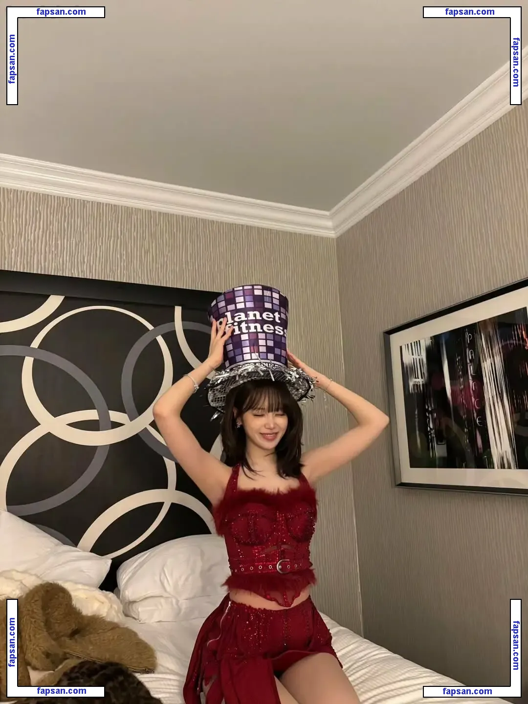 Kim Chaewon 김채원 [Le Sserafim] nude photo #0028 from OnlyFans