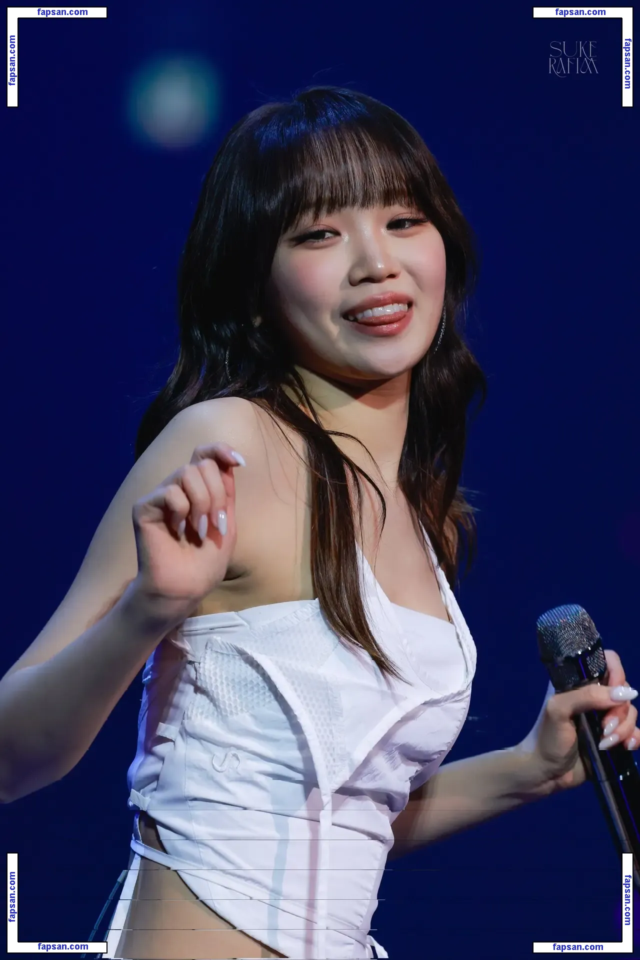 Kim Chaewon 김채원 [Le Sserafim] nude photo #0037 from OnlyFans