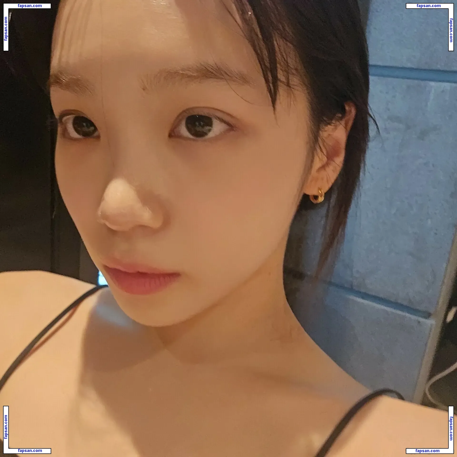 Kim Chaewon nude photo #0022 from OnlyFans