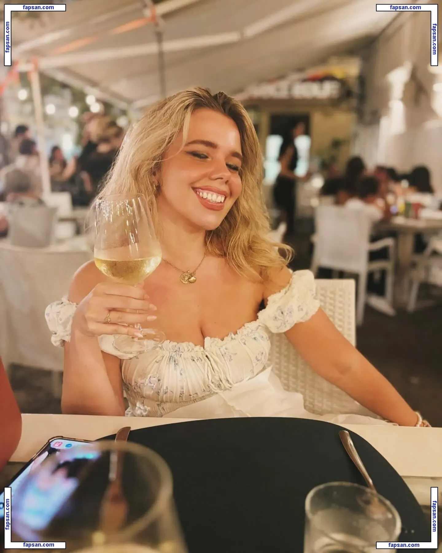 Kim Ellendale голая фото #0001 с Онлифанс