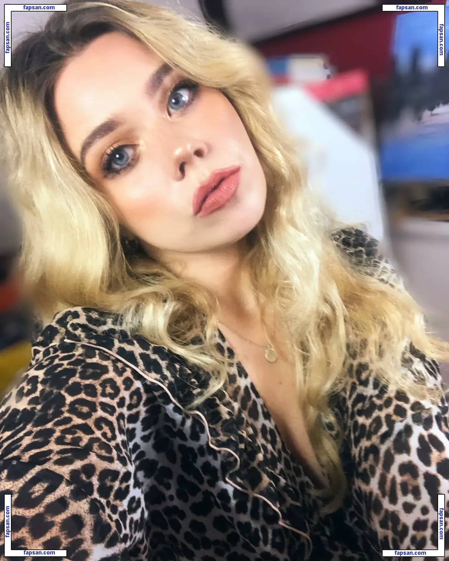 Kim Ellendale голая фото #0002 с Онлифанс