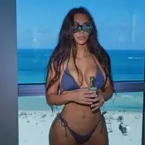 Kim Kardashian nude #9112