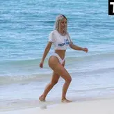 Kim Kardashian nude #9770