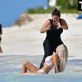 Kim Kardashian nude #9784