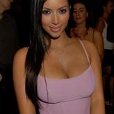 Kim Kardashian голая #9988