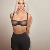 Kim Kardashian nude #10126