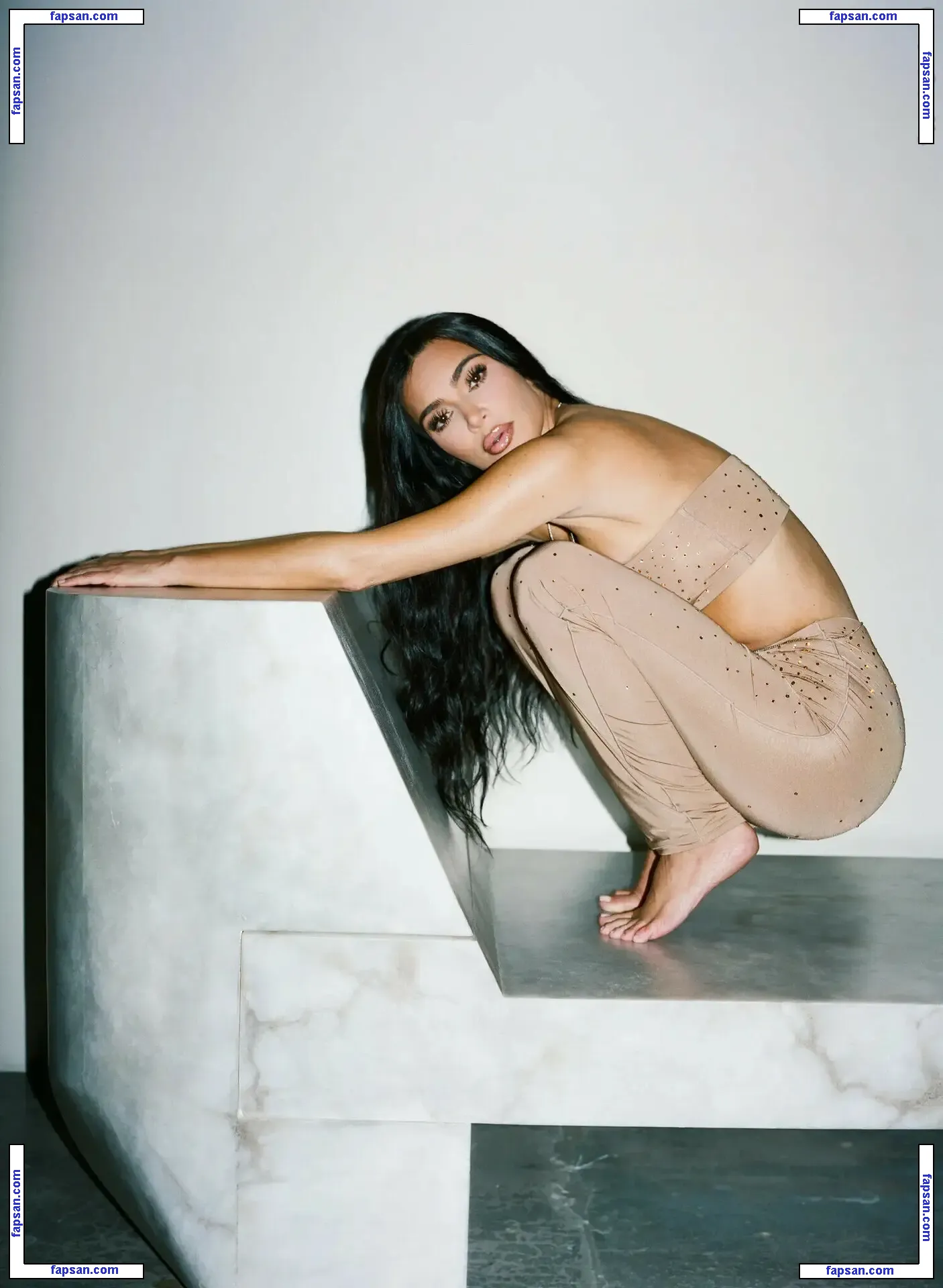 Kim Kardashian голая фото #14155 с Онлифанс