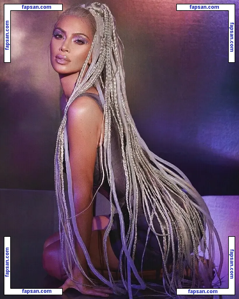 Kim Kardashian голая фото #14215 с Онлифанс