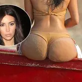 Kim Kardashian nude #3875