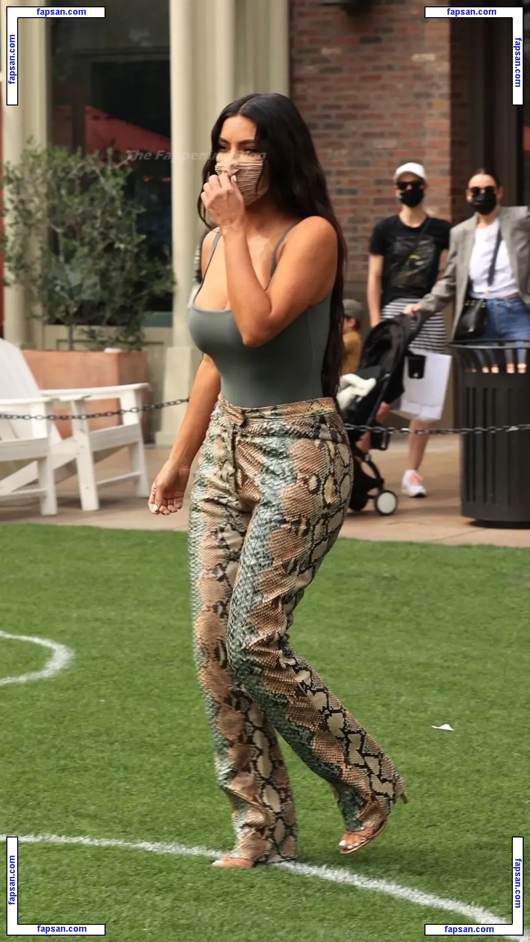 Kim Kardashian nude photo #7385 from OnlyFans