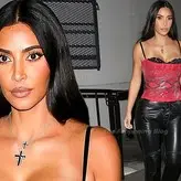 Kim Kardashian nude #7562