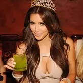 Kim Kardashian nude #8310